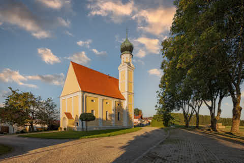 Gemeinde Bayerbach Landkreis Passau Langwinkl Wallfahrtskirche Maria Heimsuchung (Dirschl Johann) Deutschland PA